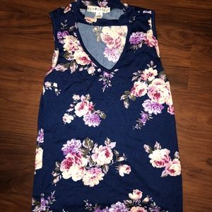 Floral top